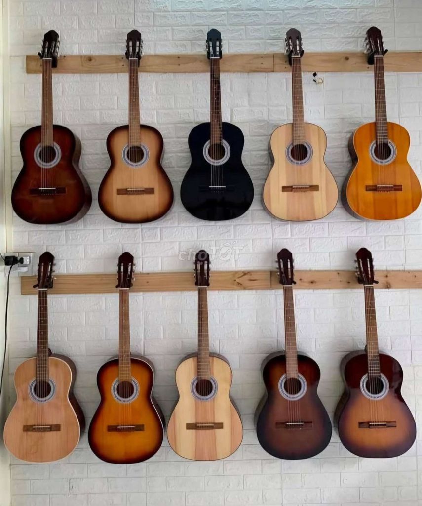 Đàn guitar tập chơi ms:079. Mua bán Nhạc cụ tại Quận 4 Tp Hồ Chí Minh được đăng bởi Guitar Saigon hình 1
