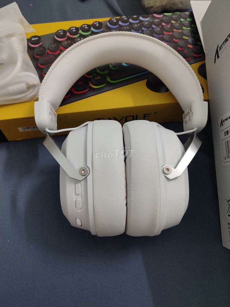 Tai nghe L30PRO Trắng Bluetooth, 3.5mm. Mua bán Tivi, Âm thanh tại Quận Cầu Giấy Hà Nội được đăng bởi Nguyễn Trung Hiếu ZzZ hình 1