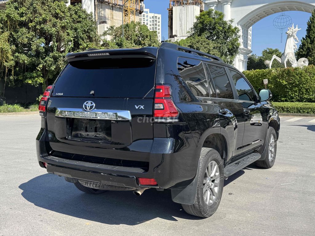 CẦN BÁN TOYOTA PRADO 2.7 VX MODEL 2018 SIÊU MỚI. Mua bán Ô tô tại Quận Bắc Từ Liêm Hà Nội được đăng bởi Mr PHÁT THÁI HÀ AUTO hình 5