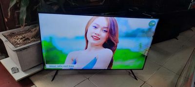 Tivi Smart 4K Samsung 50inch, đẹp suất sắc như mới