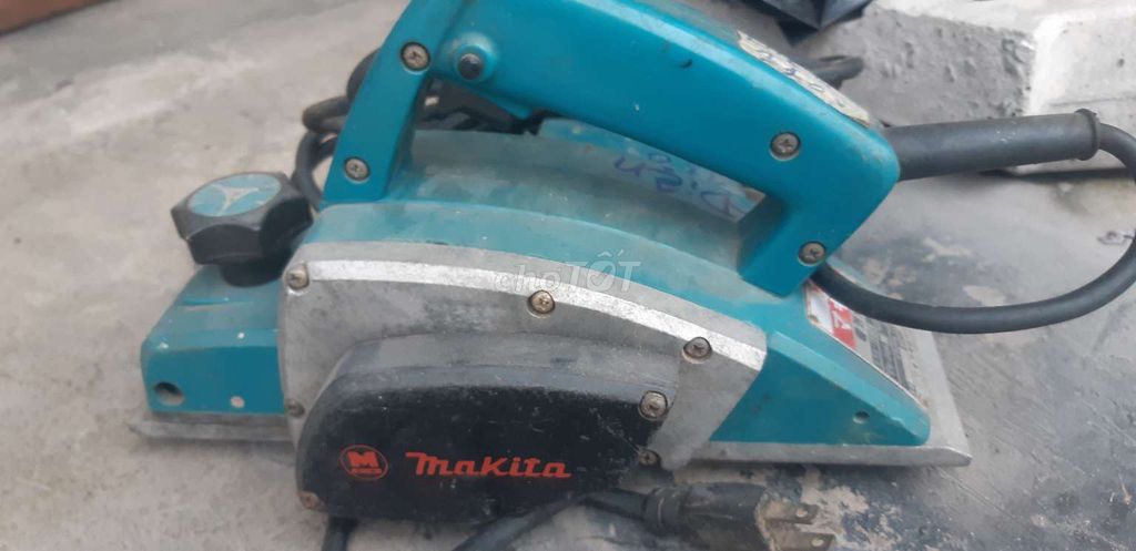 Máy bào gỗ makita  nội địa nhật