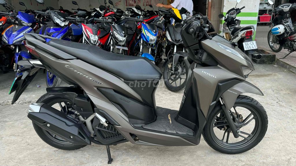 Honda Vario 150 vàng cát 2020 ( hỗ trợ góp )