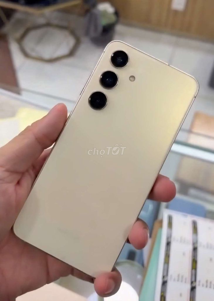 Samsung S24 256GB zin đẹp  ssvn. Mua bán Điện thoại tại Huyện Kim Sơn Ninh Bình được đăng bởi Nguyễn Kiên hình 1