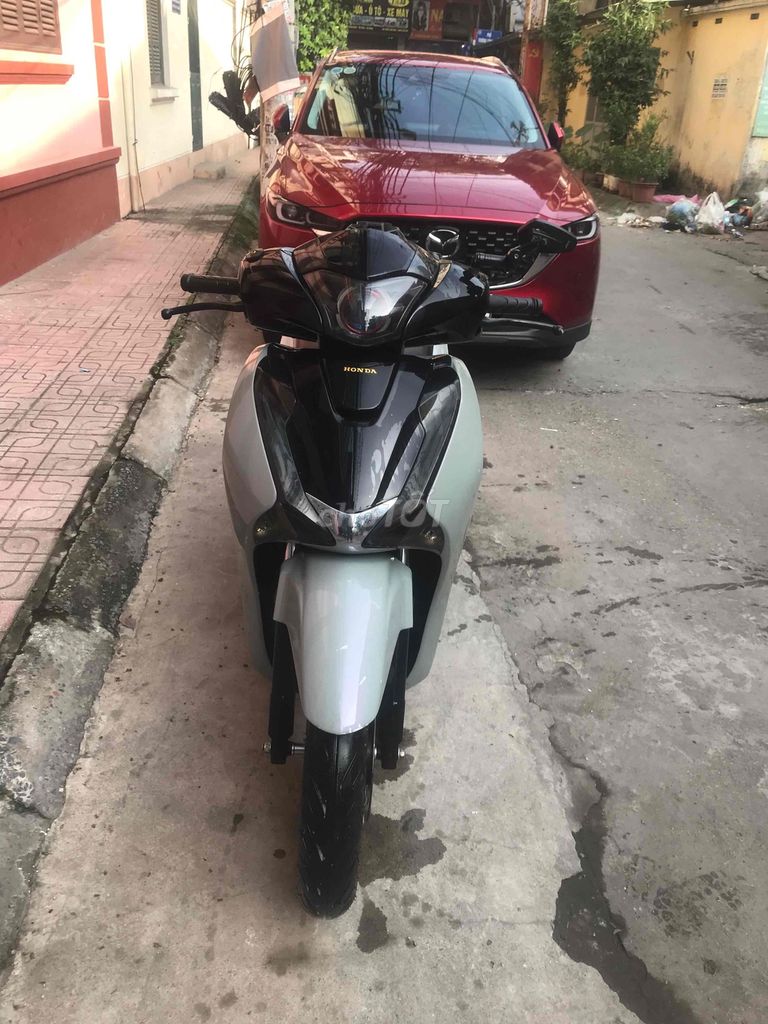 cần bán. Mua bán Xe máy tại Quận Hà Đông Hà Nội được đăng bởi nguyễn văn trường hình 2