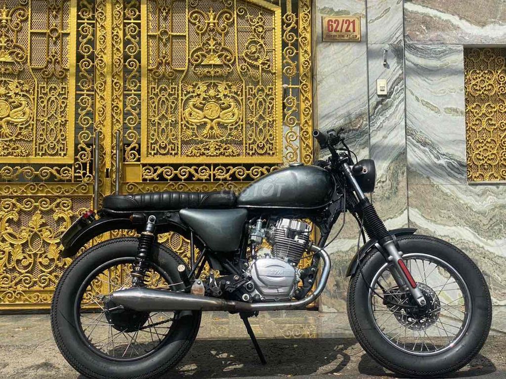 wolf 125 cafe racer tracker