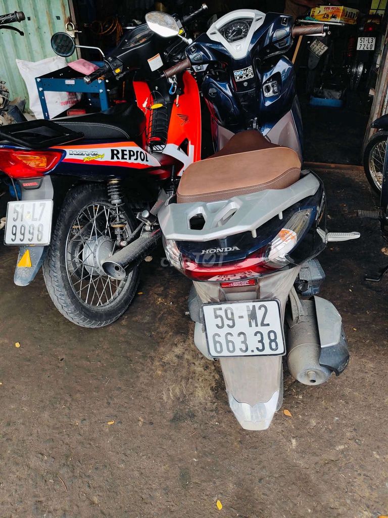 Honda Lead 125 Xanh đen. Mua bán Xe máy tại Quận 8 Tp Hồ Chí Minh được đăng bởi Cao Nam hình 2