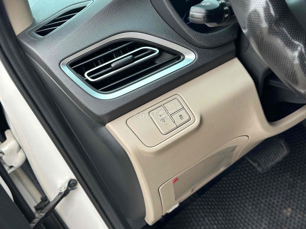Hyundai Accent 2021 Số tự động 51.000 km Trắng. Mua bán Ô tô tại Thành phố Huế Thừa Thiên Huế được đăng bởi Nguyên Duy Nam hình 9