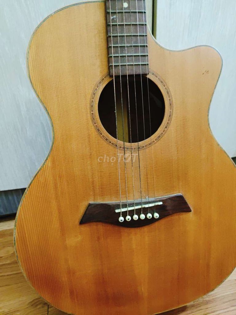 Đàn guitar acoustic gỗ hồng đào nguyên miếng A401