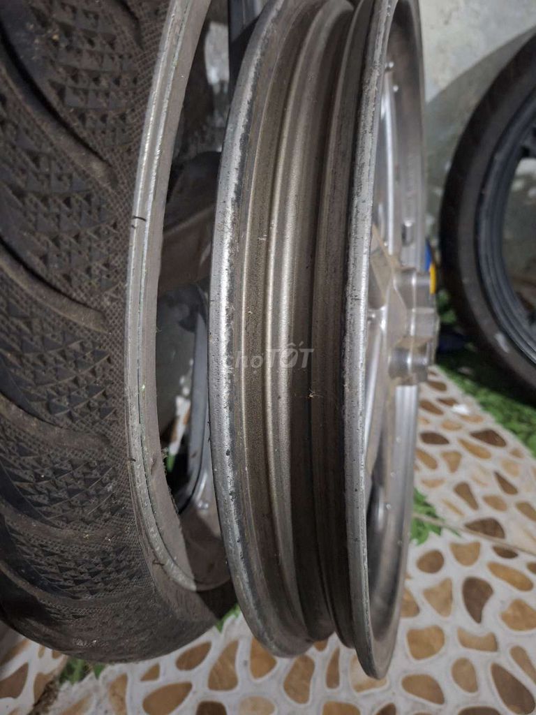 Mâm xe máy Exciter 150, 135 Đen, Bạc Hợp kim. Mua bán Phụ tùng xe tại Quận Cẩm Lệ Đà Nẵng được đăng bởi Lê Lâm hình 5