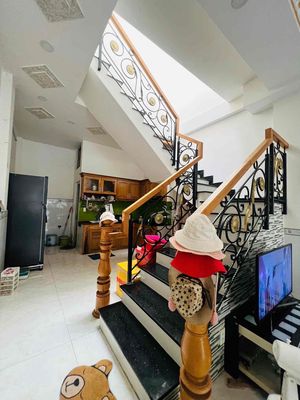 Nhà 2 tầng mới 3PN2WC–chỉ 10tr/th–Bình Hưng Hoà, B.Tân có giường, tủ. Cho thuê nhà ở tại Quận Bình Tân Tp Hồ Chí Minh được đăng bởi Việt Hưng BĐS trung tâm SG