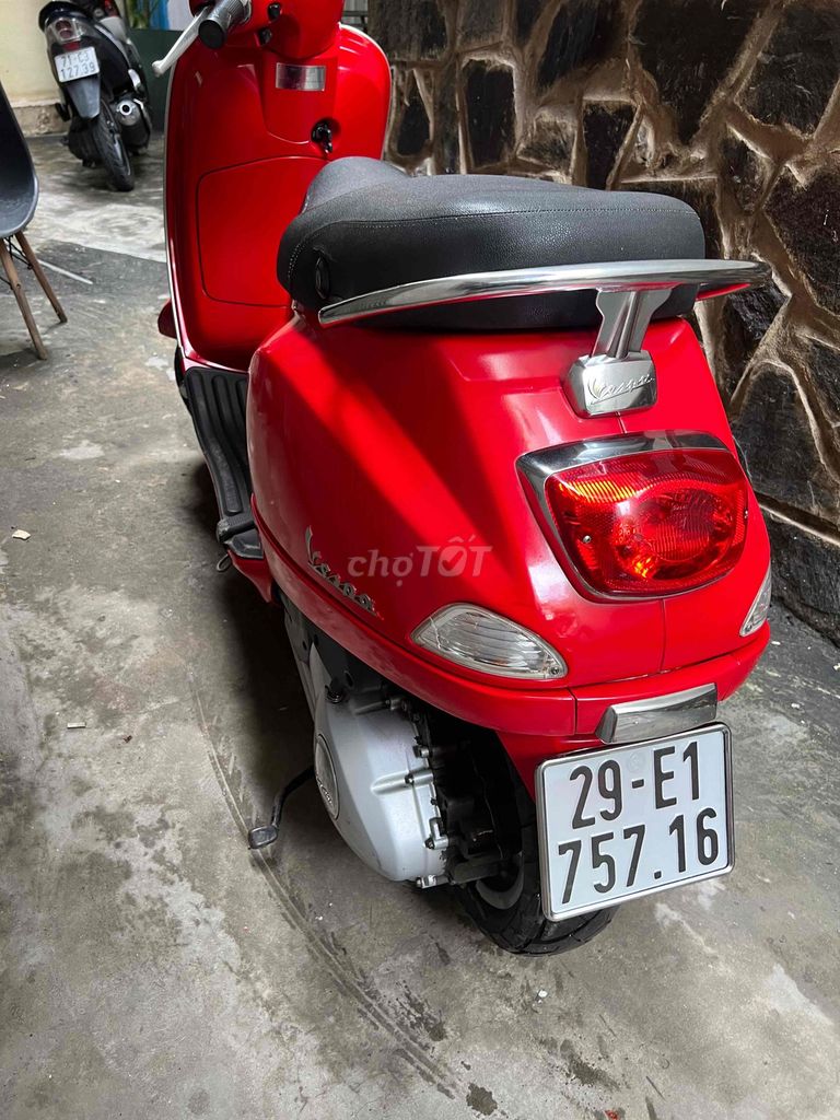 véppa 125 3v  bao chanh chấp, xe rât ngon, FI. Mua bán Xe máy tại Quận Phú Nhuận Tp Hồ Chí Minh được đăng bởi AGu hình 4