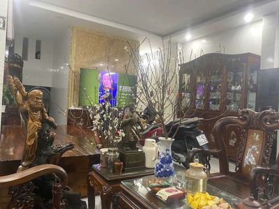 Bán khách sạn 7 tầng 18 phòng mặt tiền đường Bắc Sơn Giá 12ty600. Mua bán nhà ở tại Thành phố Nha Trang Khánh Hòa được đăng bởi Lương Văn Phúc