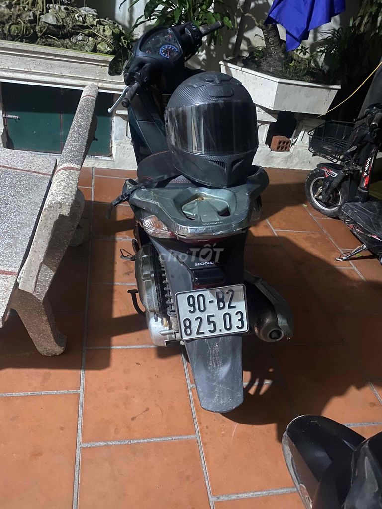 cần bán xe SH 2015. Mua bán Xe máy tại Huyện Thanh Liêm Hà Nam được đăng bởi Quang Nguyễn hình 2