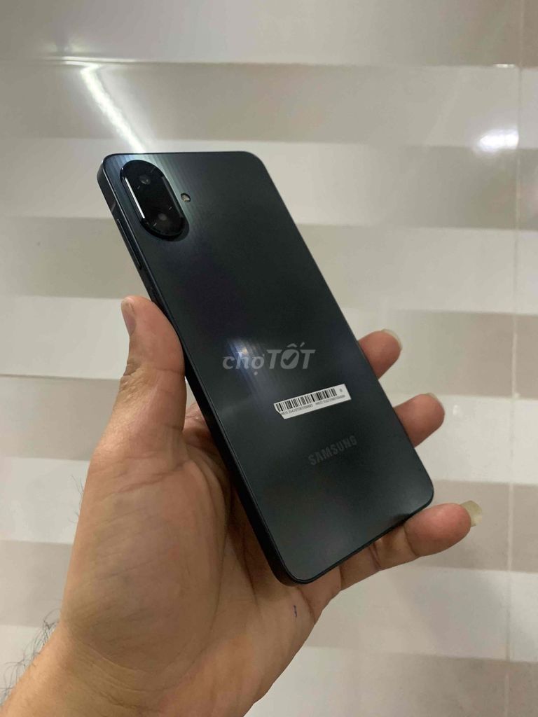 Samsung Galaxy A07 4GB/64GB chính hãng đẹp 99%. Mua bán Điện thoại tại Quận Ninh Kiều Cần Thơ được đăng bởi shop một chín tám tám hình 1
