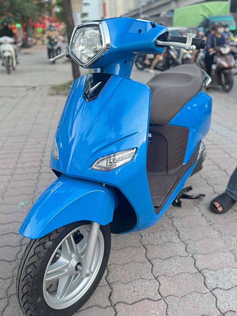 vento 2 pin - phanh abs - khoá smart key . BH 36t. Mua bán Xe điện tại Quận Thanh Xuân Hà Nội được đăng bởi 67 Nguyễn Xiển hình 6