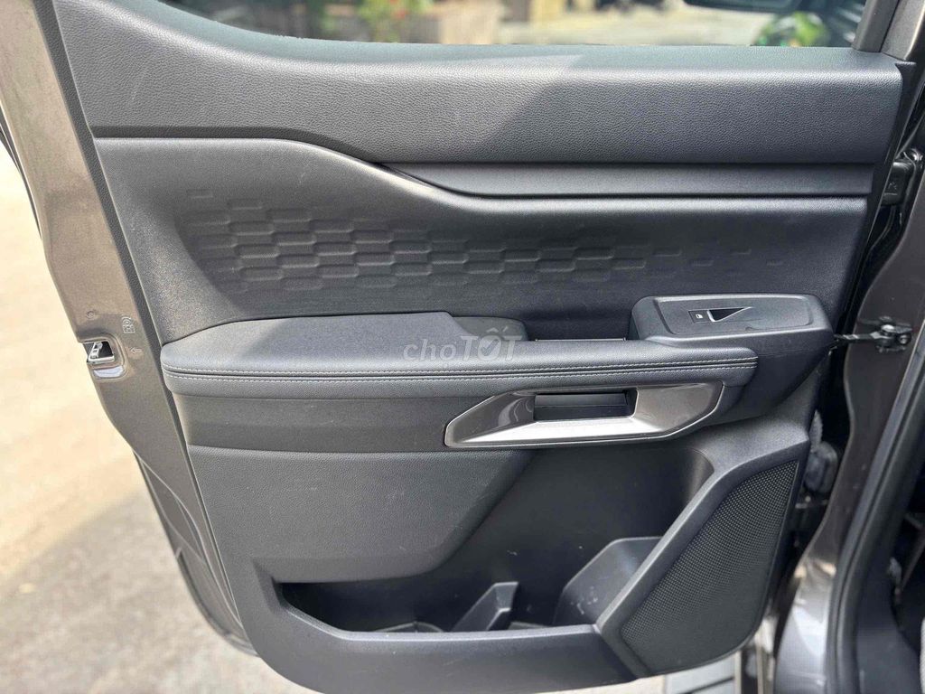 Ford Ranger 2022 XLT 2.0 4x4 AT - 32341 km. Mua bán Ô tô tại Quận 8 Tp Hồ Chí Minh được đăng bởi Cửa hàng ô tô cũ TRUST CARS hình 18