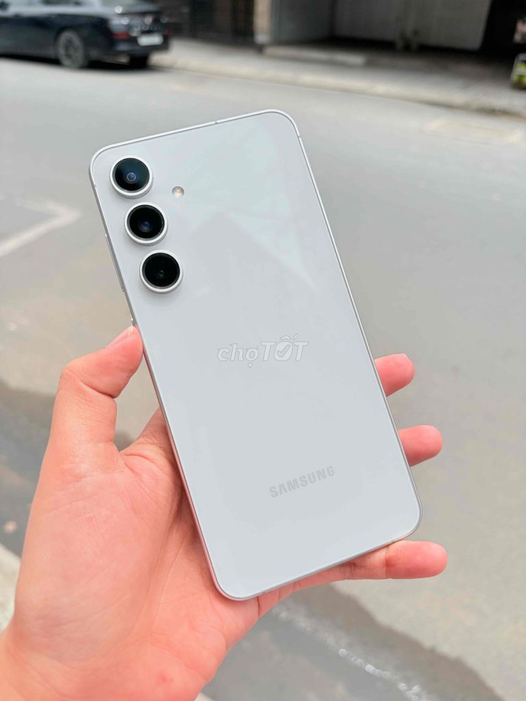 Samsung S24FE 5G 256GB Trắng 2sim Zin all có GL. Mua bán Điện thoại tại Quận Ninh Kiều Cần Thơ được đăng bởi nguyễn Trần Quân hình 1