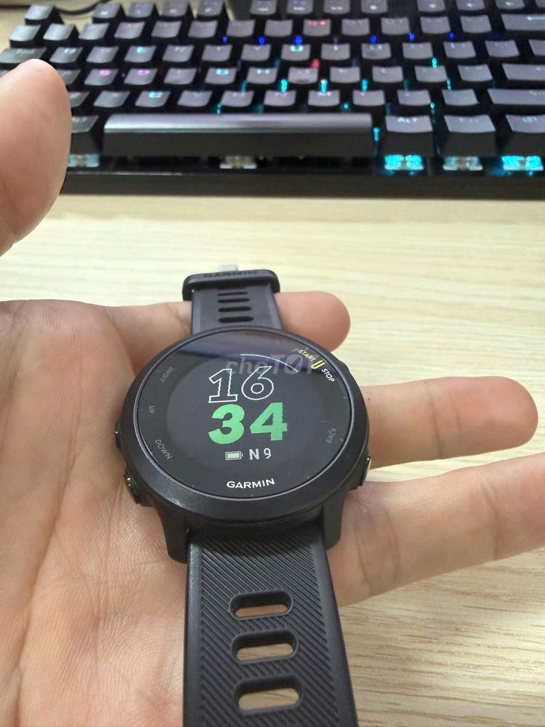 Garmin Forerunner 55 Đen Đã sử dụng. Mua bán Thiết bị đeo thông minh tại Thành phố Thủ Dầu Một Bình Dương được đăng bởi HOÀNG KHANG hình 1