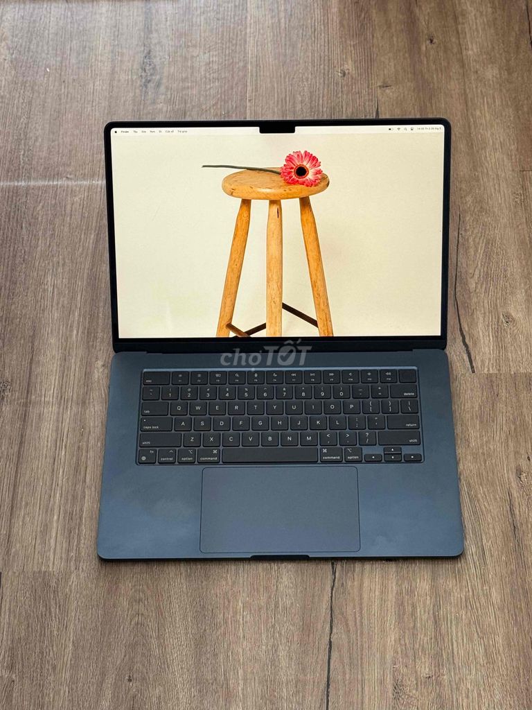 Macbook Air M2 15' 8GB/512GB Midnight chuẩn sạch. Mua bán Laptop tại Quận 10 Tp Hồ Chí Minh được đăng bởi APPLE 2HAND hình 1