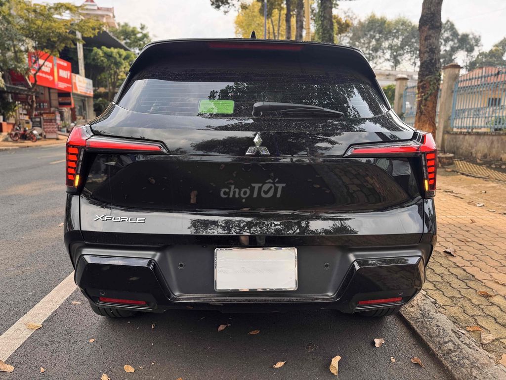 XFORCE 2024 FULL ĐEN 28.900 KM. Mua bán Ô tô tại Quận Bình Tân Tp Hồ Chí Minh được đăng bởi Huỳnh Thiên Bảo hình 5