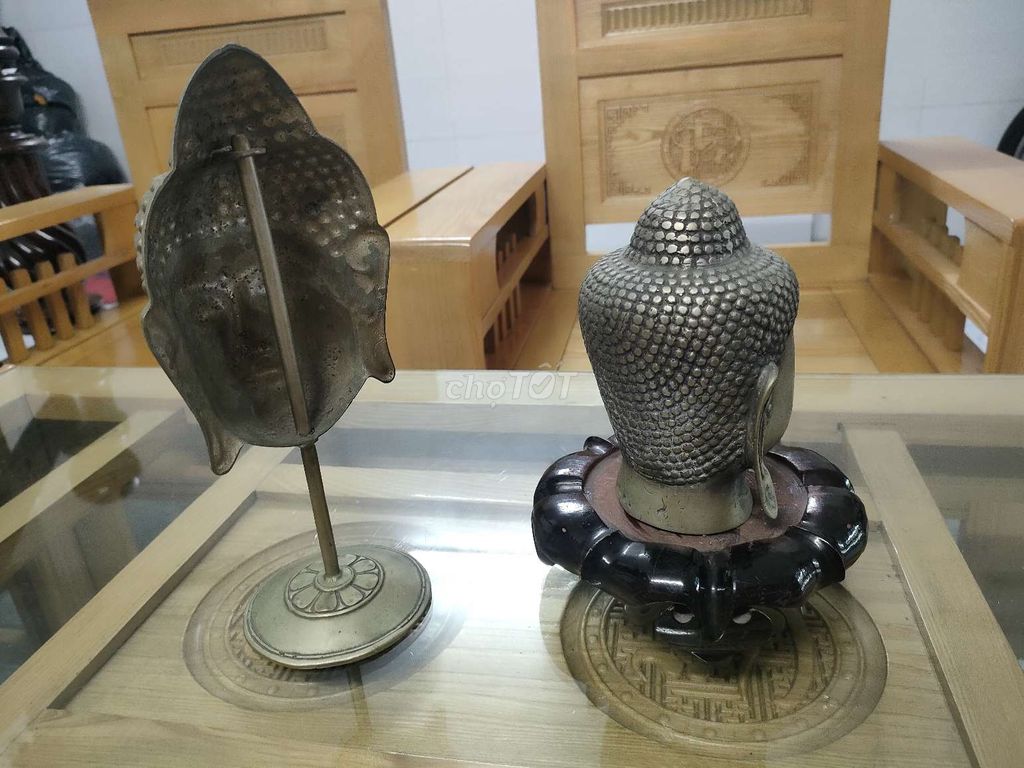 Bán 2 Tượng Phật Thủ Bằng Đồng Xưa, Nguyên Vẹn  