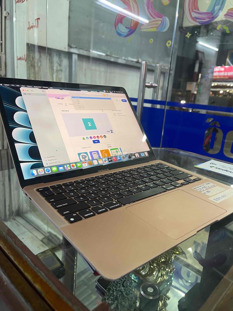 Macbook air M1 16Gb/256Gb max option. Mua bán Laptop tại Quận Ninh Kiều Cần Thơ được đăng bởi Cầm Đồ Anh Quý hình 1