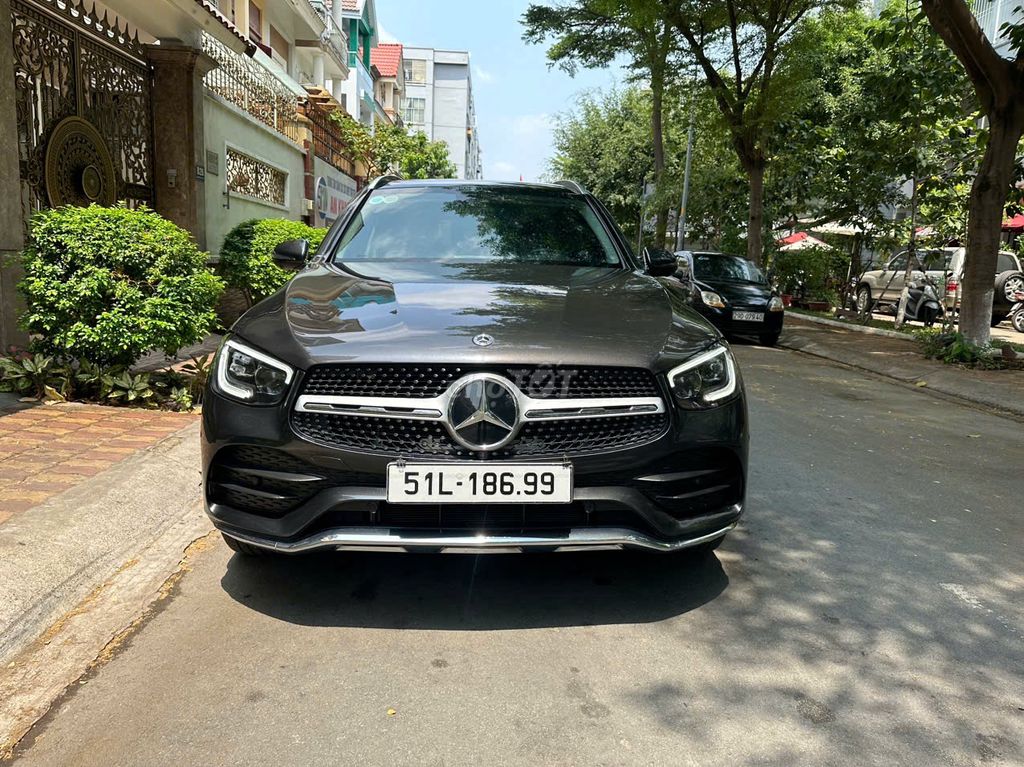 Mercedes GLC300 4Matic 2022 siêu lướt 21000 km