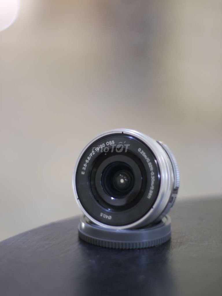 Ống kính Sony E 16-50mm f/3.5-5.6 PZ OSS Bạc. Mua bán Máy ảnh, Máy quay tại Quận Ninh Kiều Cần Thơ được đăng bởi Nguyễn Sinh hình 1