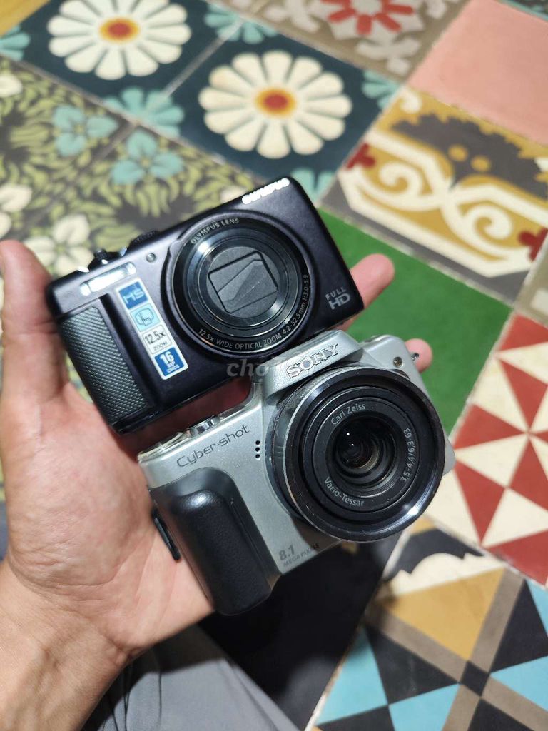 Máy ảnh ( mất flash) Olympus SH21 và sony h10. Mua bán Máy ảnh, Máy quay tại Thành phố Thủ Đức Tp Hồ Chí Minh được đăng bởi Phú Quý hình 1