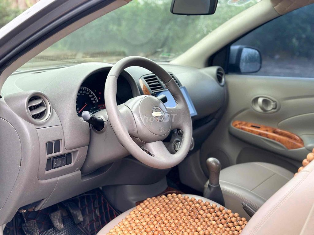 Nissan Sunny 2013 bản đủ. Mua bán Ô tô tại Quận Hà Đông Hà Nội được đăng bởi Ánh Minh hình 3