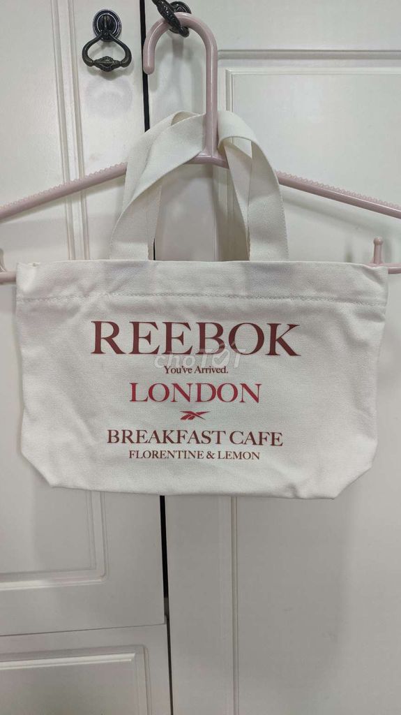 Túi xách hiệu REEBOK