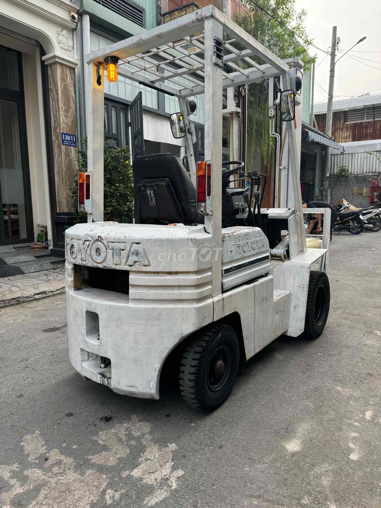 XE TOYOTA 1.5 TẤN, CÓ LẬT ĐỔ, CAO 3.5M. Mua bán Phương tiện khác tại Thành phố Thủ Đức Tp Hồ Chí Minh được đăng bởi Quốc Thanh hình 3