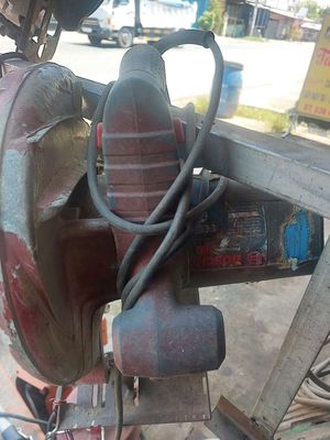 Máy cắt gỗ bosh loại lớn. Mua bán Đồ chuyên dụng, Giống nuôi trồng tại Huyện Củ Chi Tp Hồ Chí Minh được đăng bởi Dung Nguyen