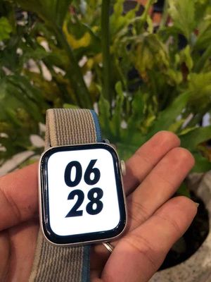 Apple Watch SR4 44mm LTE