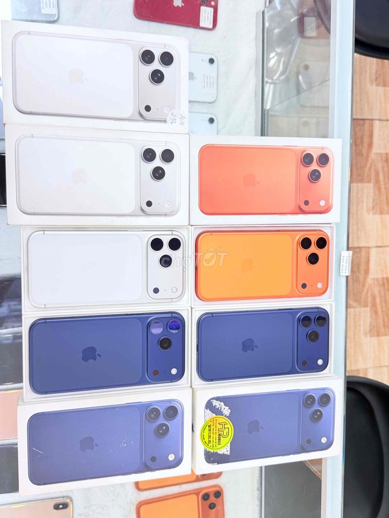 Apple iPhone 17 Pro Max Nhiều màu. Mua bán Điện thoại tại Thành phố Đồng Xoài Bình Phước được đăng bởi Hoàng  Minh Phụng hình 1