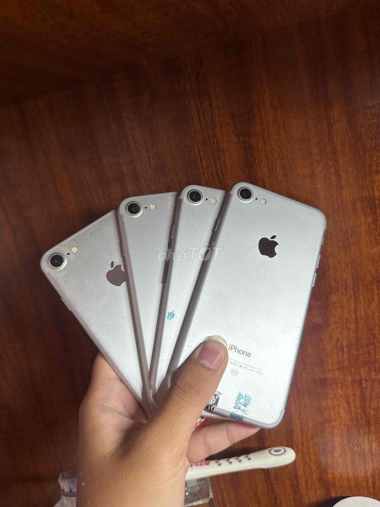 Apple iPhone 7 Bạc Đã sử dụng. Mua bán Điện thoại tại Huyện Gia Lâm Hà Nội được đăng bởi Tran Anh hình 1