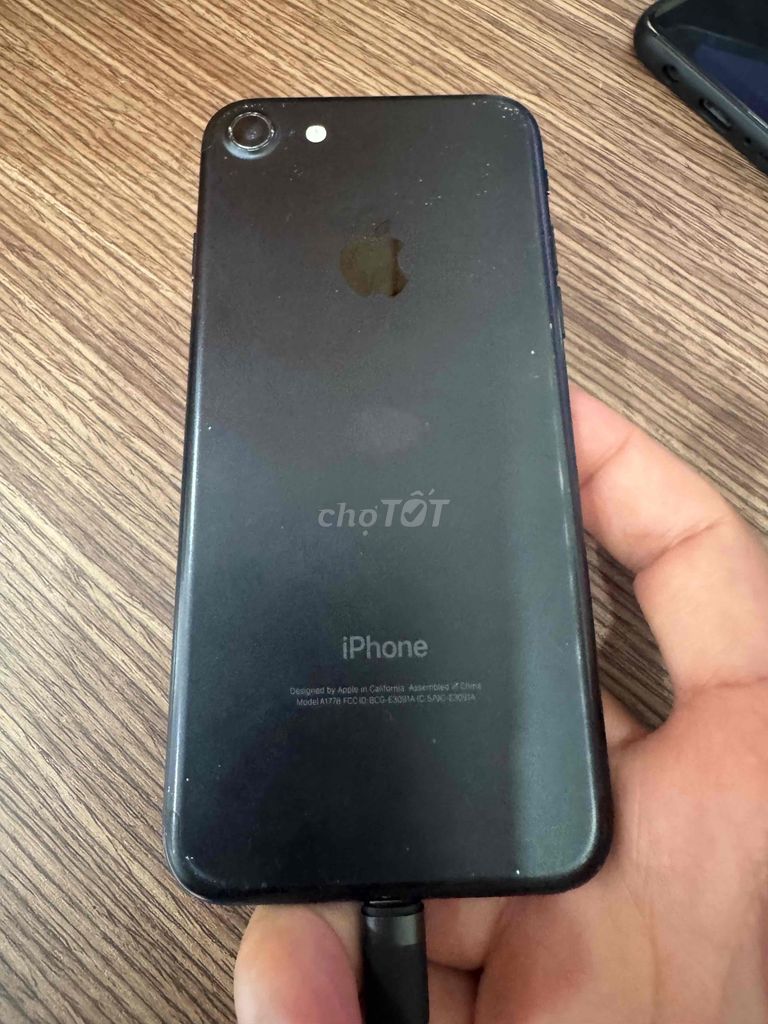 Apple iPhone 7 32GB Đen, quốc tế, ko icloud. Mua bán Điện thoại tại Quận 7 Tp Hồ Chí Minh được đăng bởi Cường hình 1