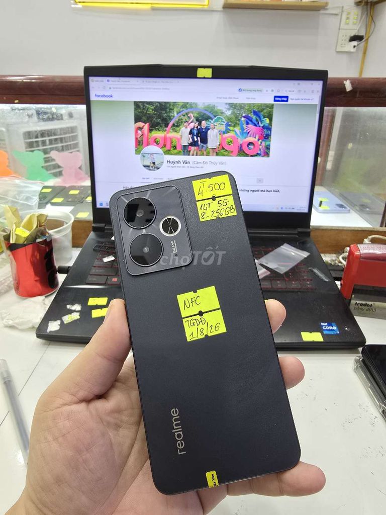 Realme 14T 5G 256GB Đen Like New. Mua bán Điện thoại tại Thành phố Long Xuyên An Giang được đăng bởi Facebook Cầm Đồ Thúy Vân hình 1