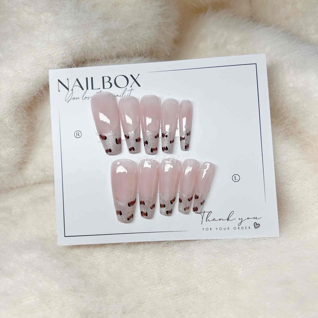 Nailbox có sẵn