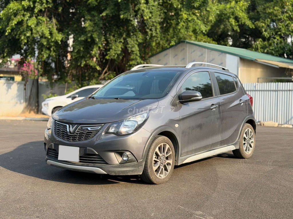 VinFast Fadil Plus 2021, серый, 4 тысячи км
