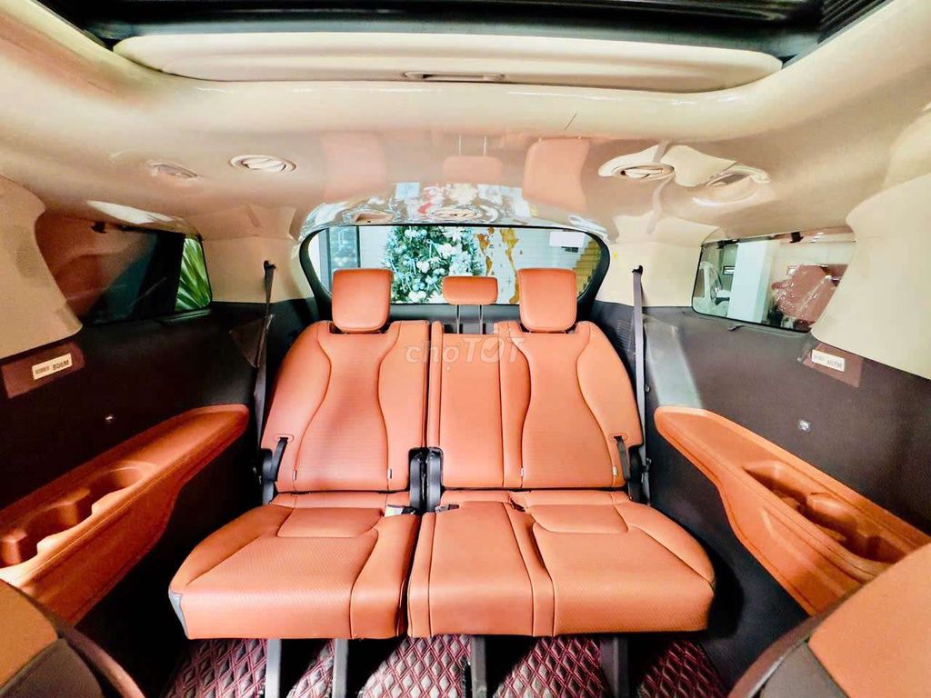 Kia Carnival Signature 2024 nguyên seal cực đẹp.. Mua bán Ô tô tại Quận 7 Tp Hồ Chí Minh được đăng bởi Hoàn Lee Xe Lướt hình 17