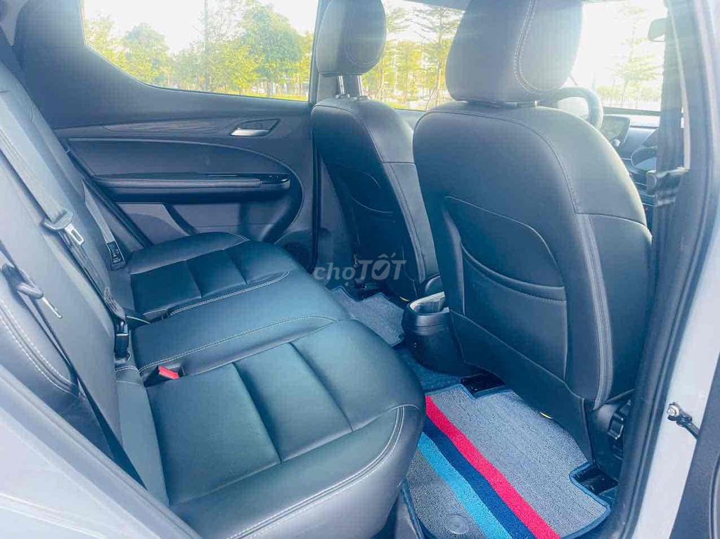 Vinfast VF5 Plus 2025 Xám mua pin 2,3 vạn km!. Mua bán Ô tô tại Quận Hoàng Mai Hà Nội được đăng bởi Dương Xuân Trường hình 10