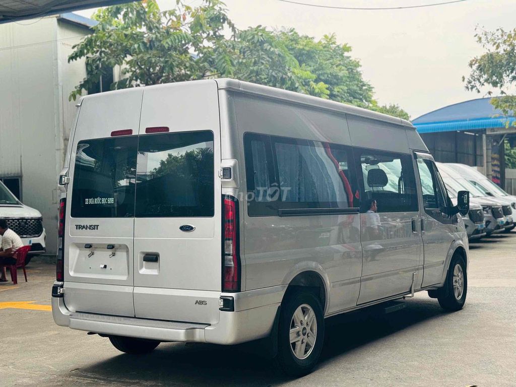 Ford Transit MCA Van 3 Chỗ 62.000km Mới Cải Tạo. Mua bán Ô tô tại Quận Tân Phú Tp Hồ Chí Minh được đăng bởi BẾN THÀNH FORD XE ĐÃ QUA SỬ DỤNG hình 5