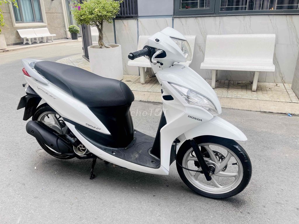 Honda vision 110cc đk2012 bản trắng hỗ trợ trả gop. Mua bán Xe máy tại Quận Gò Vấp Tp Hồ Chí Minh được đăng bởi Cầm đồ Thanh Nhật hình 2