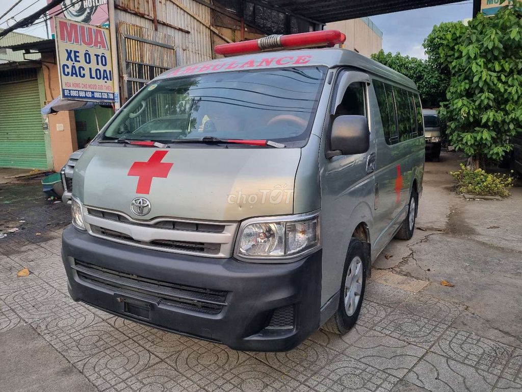 TOYOTA HIACE AMBULANCE 2011 DẦU. Mua bán Ô tô tại Quận 12 Tp Hồ Chí Minh được đăng bởi trung hình 1