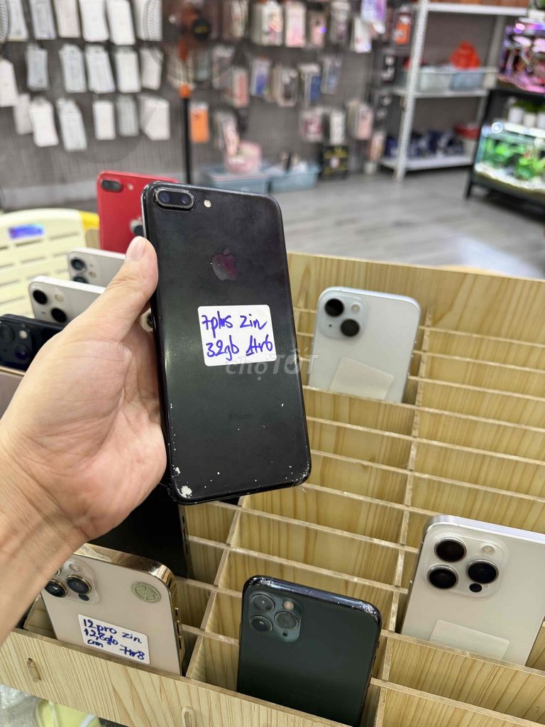 Apple iPhone 7 Plus 32GB Đen máy ngon nha. Mua bán Điện thoại tại Quận Hải Châu Đà Nẵng được đăng bởi Hoàng Táo 273 Nguyễn Hoàng hình 1