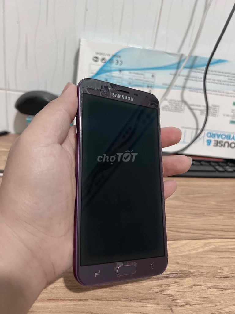 Samsung j4. Mua bán Điện thoại tại Thành phố Rạch Giá Kiên Giang được đăng bởi Ronaldo Nguyễn hình 1