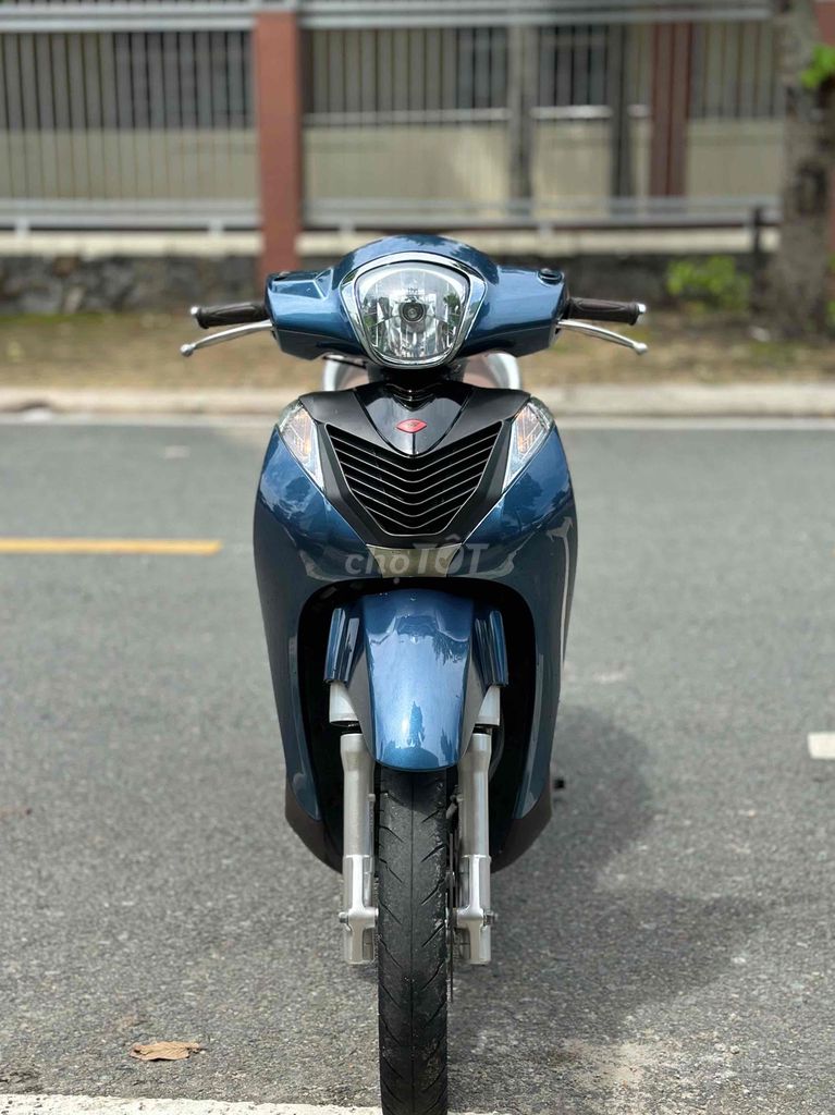 Honda SH Mode 2019 Smartkey. Mua bán Xe máy tại Thị xã Tân Uyên Bình Dương được đăng bởi Nguyễn Thị Thanh Thuỷ hình 1