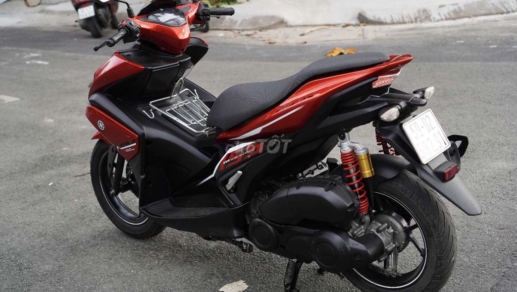Yamaha NVX 155 ABS Smartkey Đỏ Candy - Biển SG. Mua bán Xe máy tại Quận Tân Phú Tp Hồ Chí Minh được đăng bởi Đỗ Hoàng hình 11