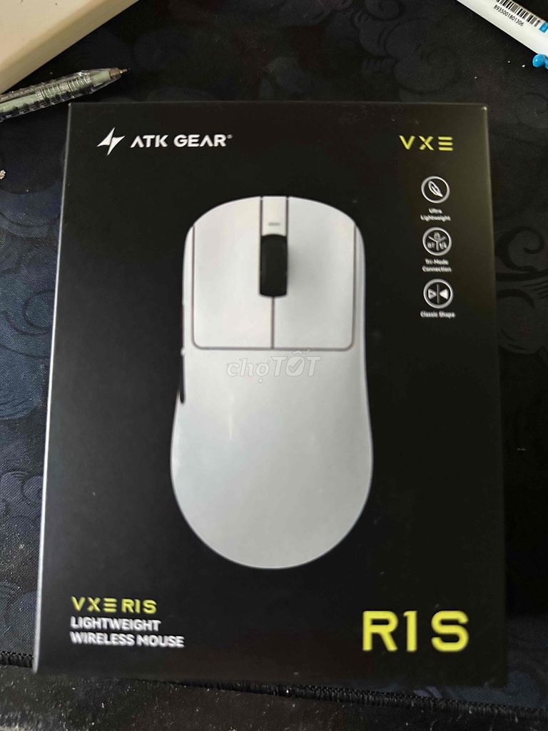 Chuột ATK GEAR VXE R1S Trắng Không dây Siêu nhẹ. Mua bán Phụ kiện (Màn hình, Chuột...) tại Thành phố Trà Vinh Trà Vinh được đăng bởi bhb hình 1